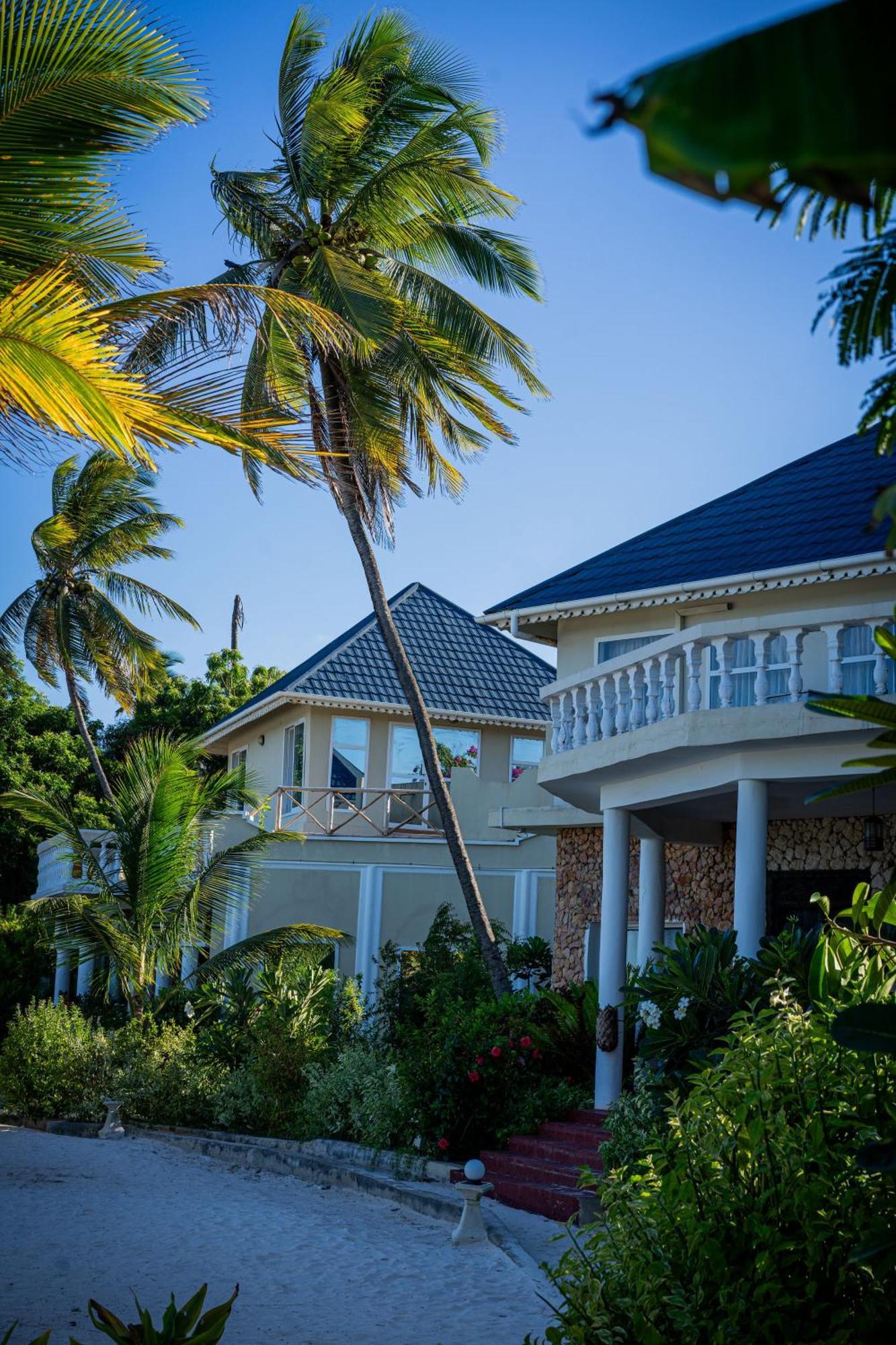 Готель Jafferji Beach Retreat, Матемве Екстер'єр фото